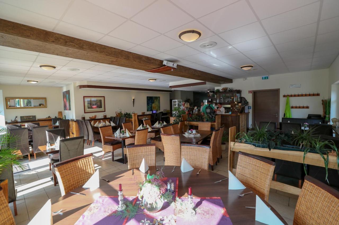 Usedom Bike Hotel & Suites Karlshagen Exterior foto